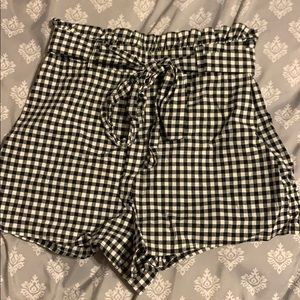Cute plaid tie up shorts